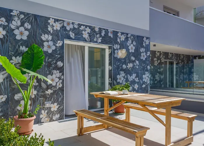 Inaugurazione 2024 - Villa Pratu Apartments A 100 Metri Dal Mare